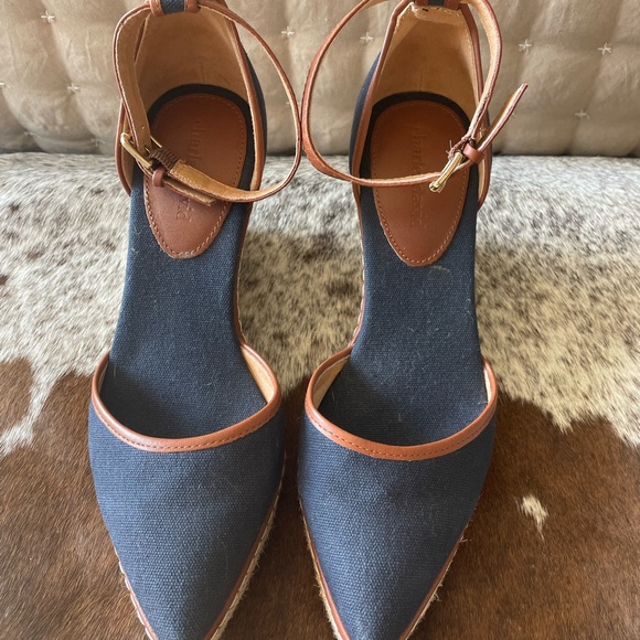 Size 8N Navy wedge - narrow - Picture 1 of 5